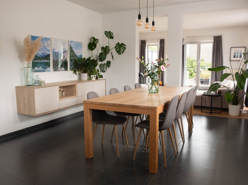 Instapklaar duplexappartement met ruim terras en parkeerplaatsen in hartje Hasselt&lt;br /&gt;
&lt;br /&gt;
Op zoek naar een lichtrijk en instapklaar appartement
